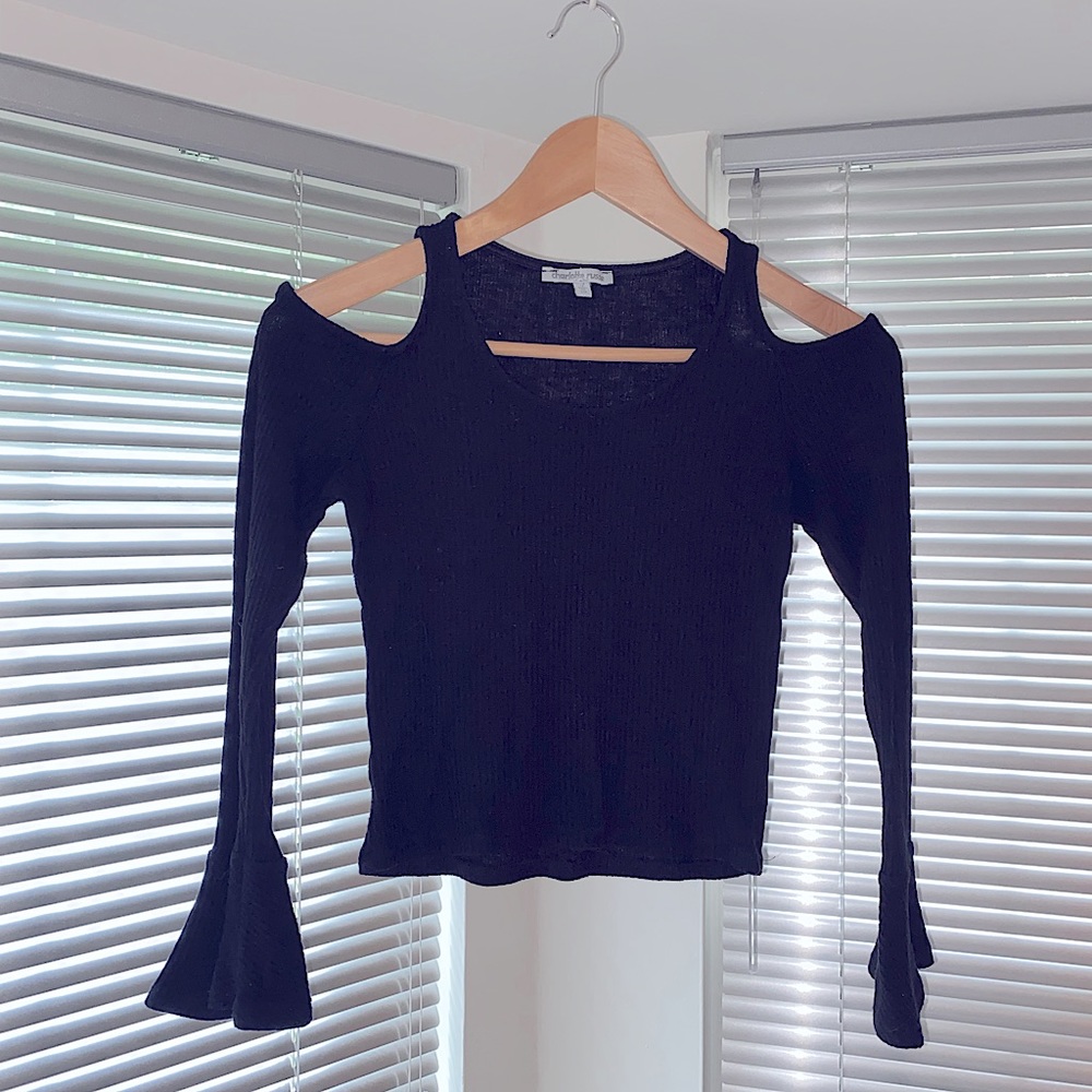 Black Long Sleeve Crop Top
